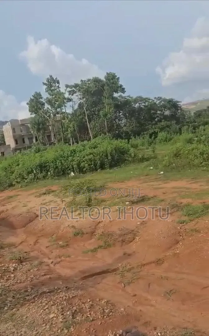 1089sqm, Residential, FCDA C of O (Handy) and Tarred Road in Katampe (Main)