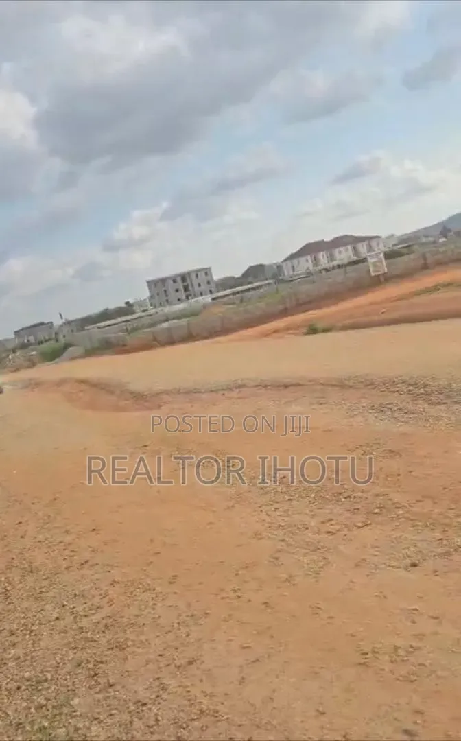 1089sqm, Residential, FCDA C of O (Handy) and Tarred Road in Katampe (Main)