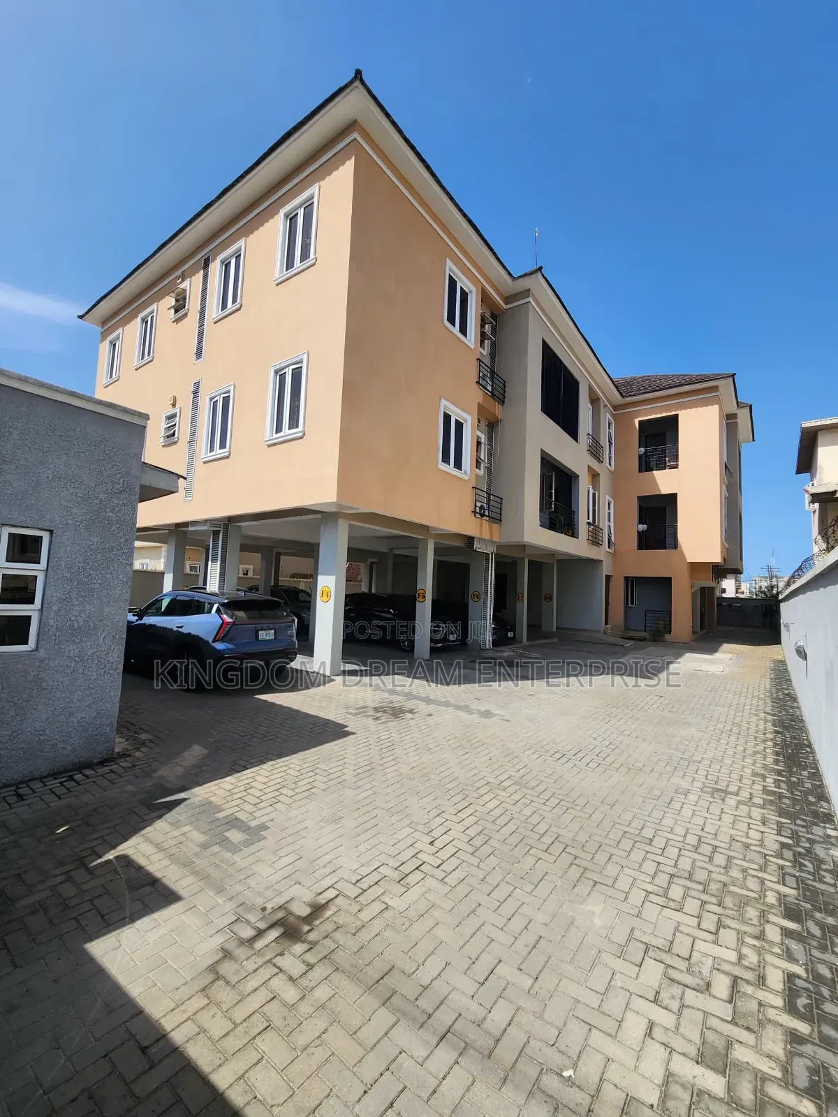 2bdrm Apartment in Ikate Lekki Lagos for rent in Ikate