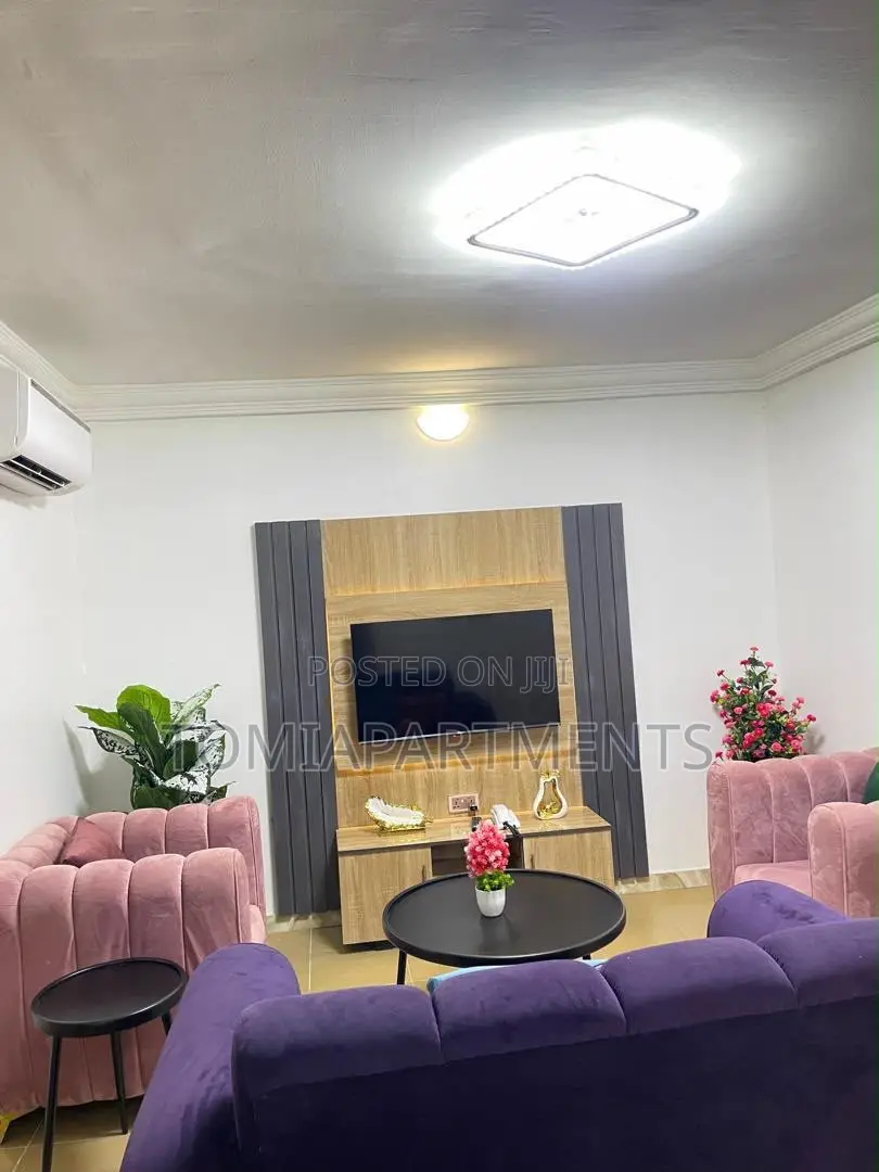 One Bedroom Mini Flat Shortlet Apartment in Akoka, Yaba in Akoka