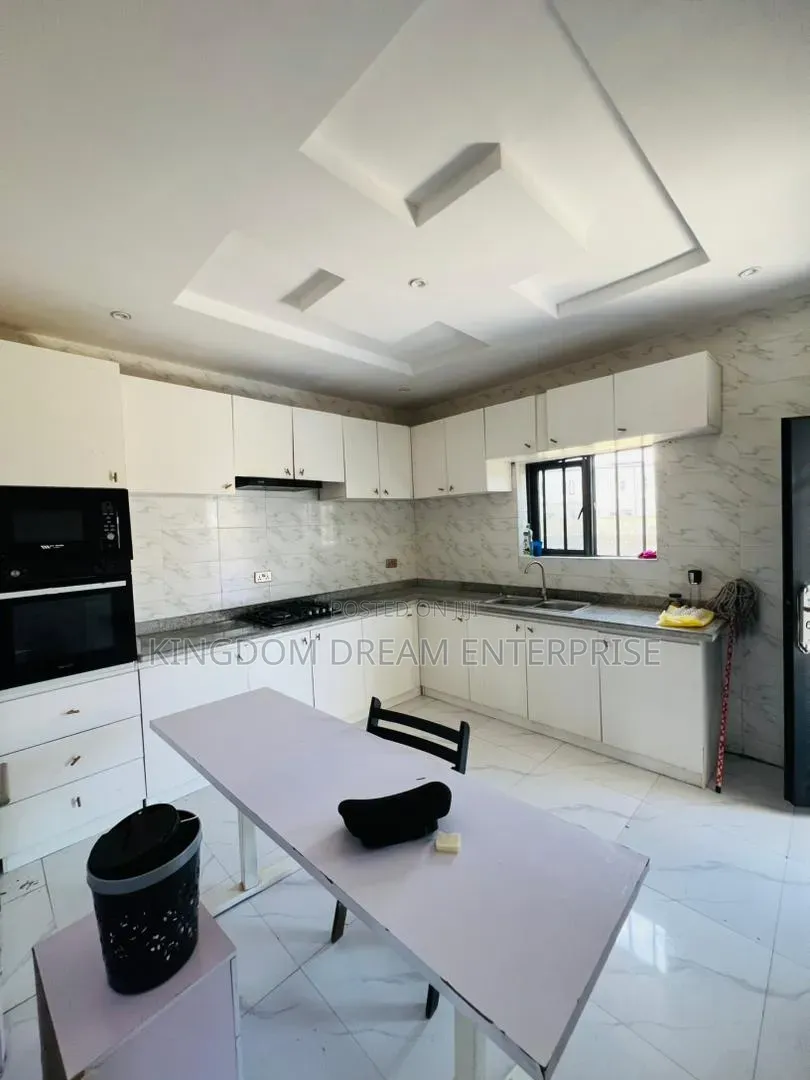 4bdrm Duplex in Orchid Lekki Lagos for rent in Lekki Expressway