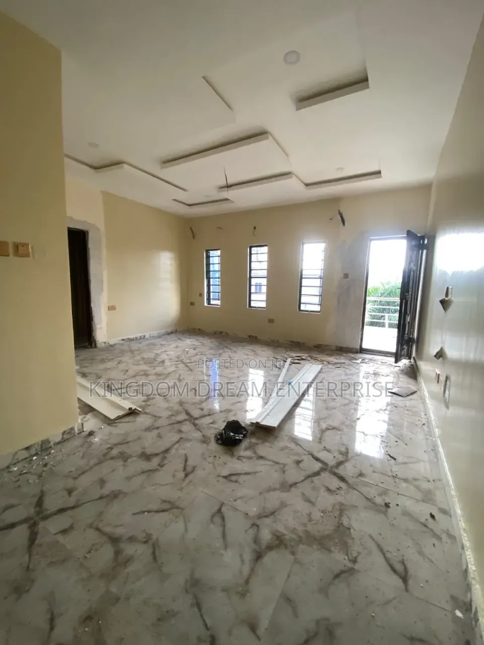 4bdrm Duplex in Lakowe, Lekki Expressway for rent in Lekki Expressway