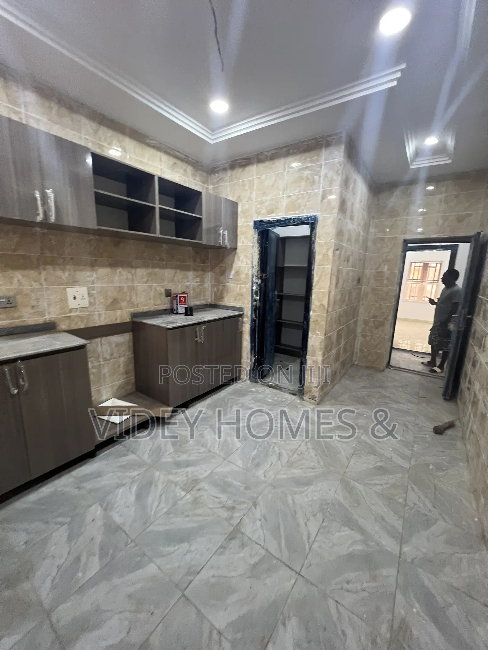 3bdrm Bungalow in Sungold Estate, Galadimawa for rent in Galadimawa