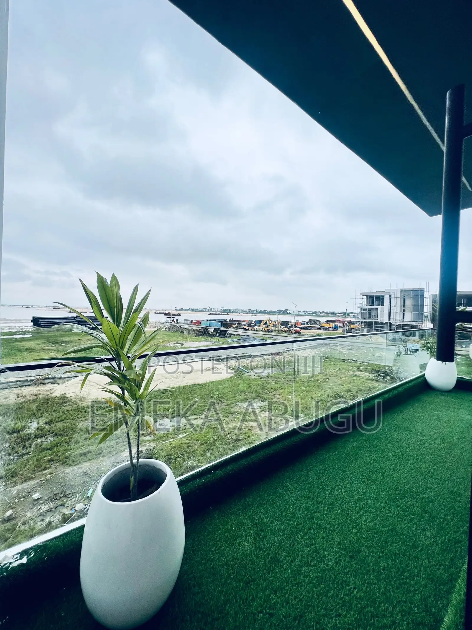 5bdrm Duplex in Osapa london for sale in Osapa london