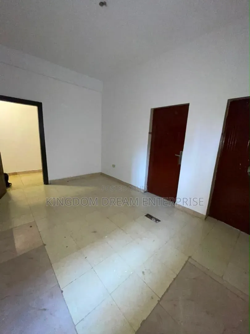 Mini Flat in Canal Estate Osapa for rent in Osapa london