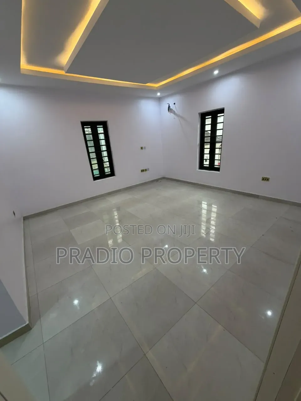 6bdrm Duplex in Royal Garden Estate, Ajiwe for sale in Ajiwe