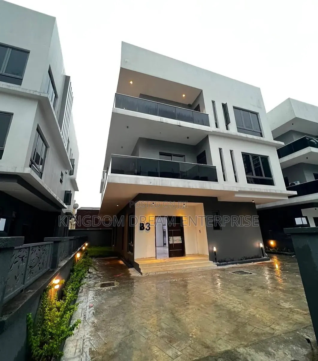 5bdrm Duplex in Omole Phase 1 Ikeja for rent in Omole Phase 1