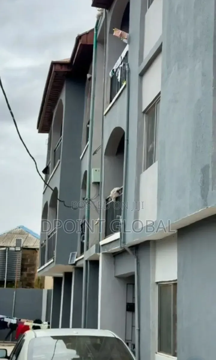 18bdrm Block of Flats in N, Abule Egba for sale in Abule Egba