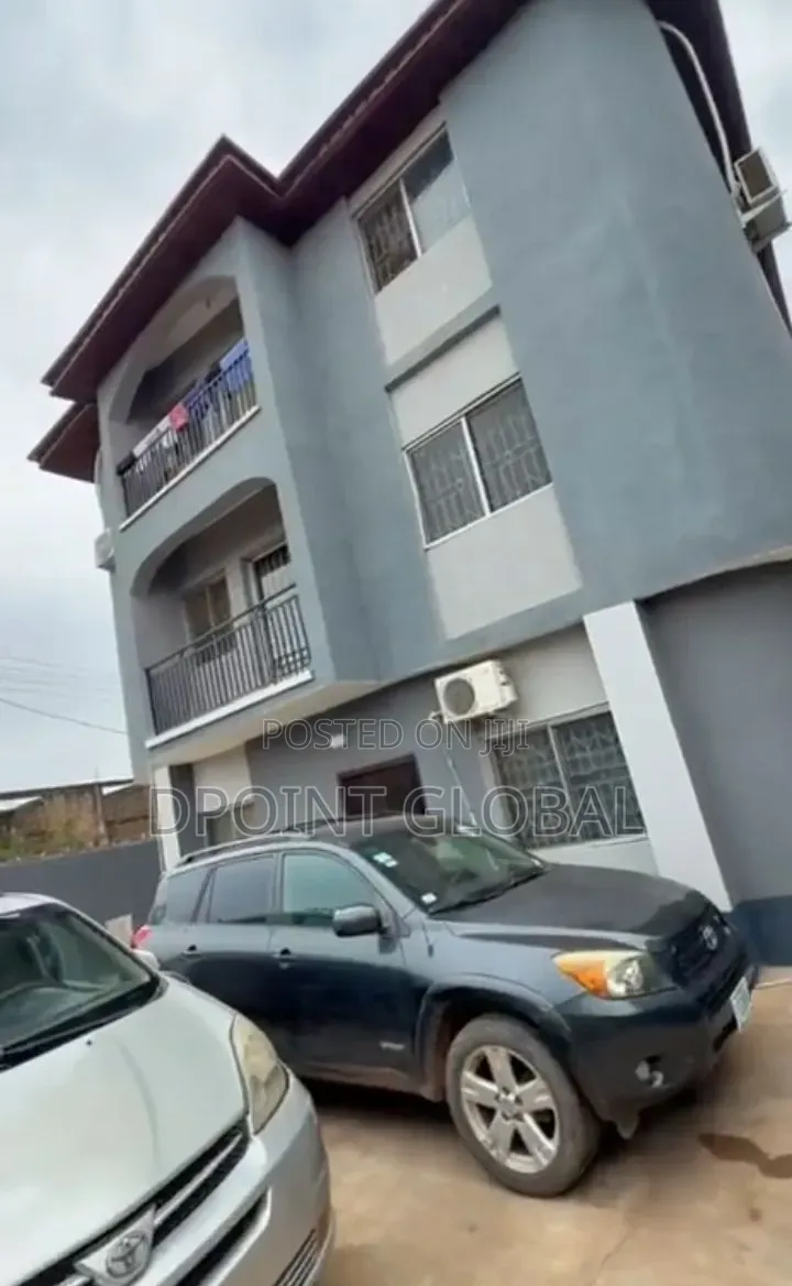 18bdrm Block of Flats in N, Abule Egba for sale in Abule Egba
