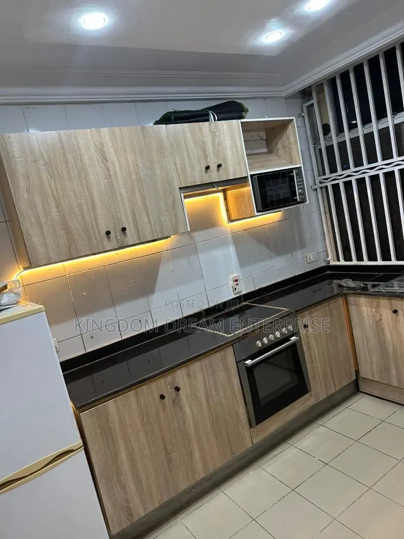 Furnished 3bdrm Apartment in 1004 Estate Victoria for rent in 1004