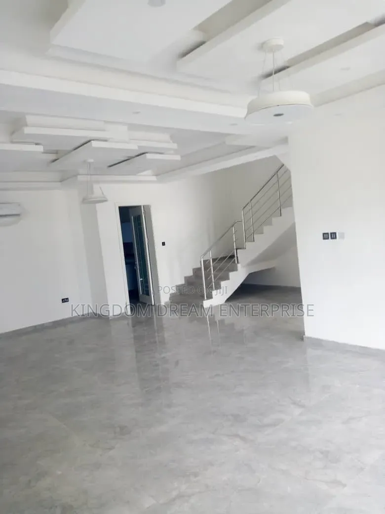5bdrm Duplex in Oniru Victoria for sale in Victoria Island Extension