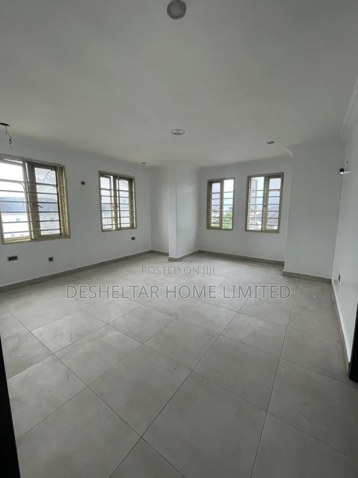 3bdrm Shared Apartment in Southern View Estate, Chevron for rent in Chevron