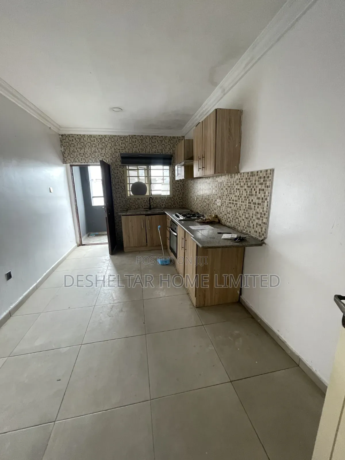3bdrm Shared Apartment in Southern View Estate, Chevron for rent in Chevron