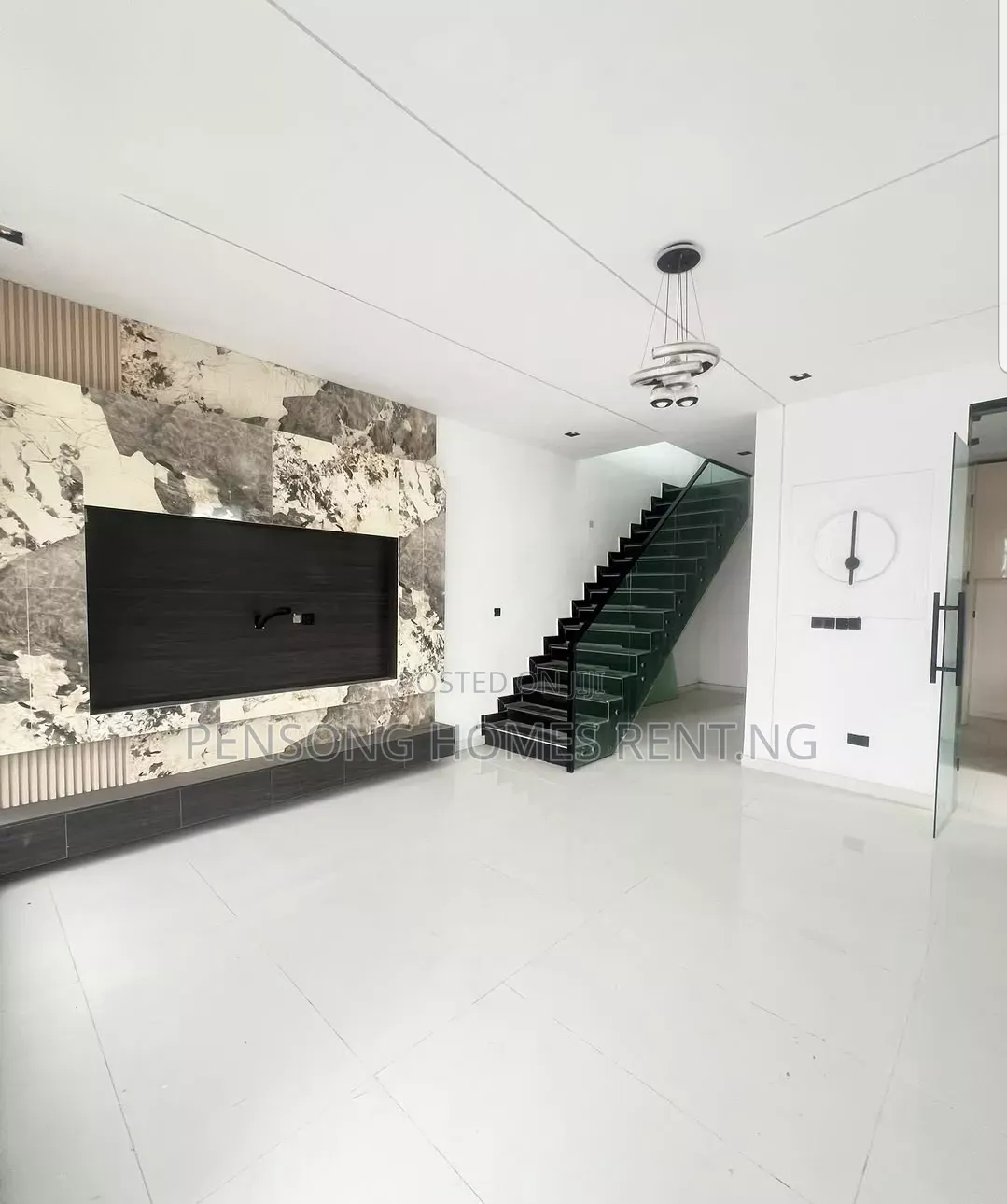 4bdrm Duplex in Ikota Gra for rent in Ikota