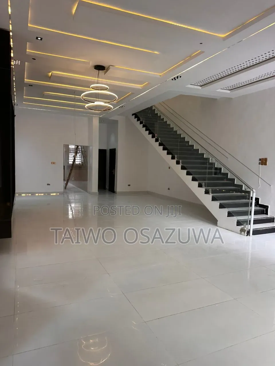 5bdrm Duplex in Sangotedo for sale in Sangotedo