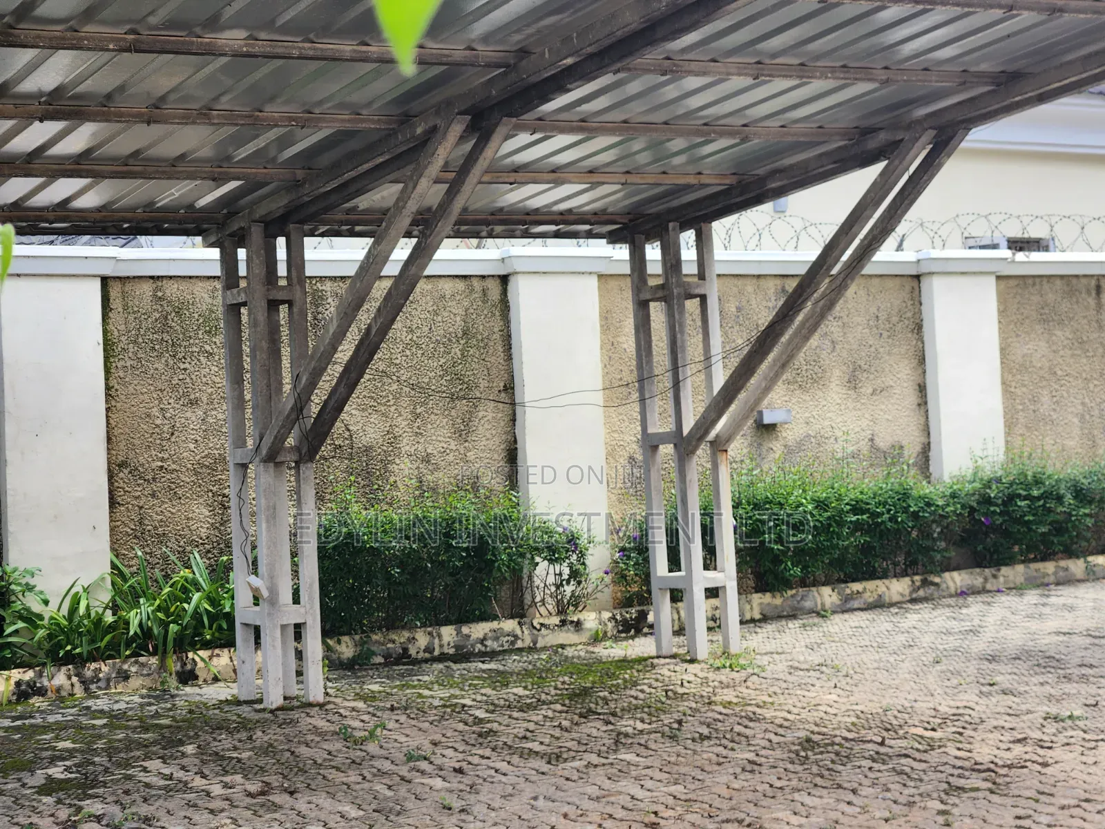3bdrm Bungalow in Inside An Estate, Galadimawa for sale in Galadimawa