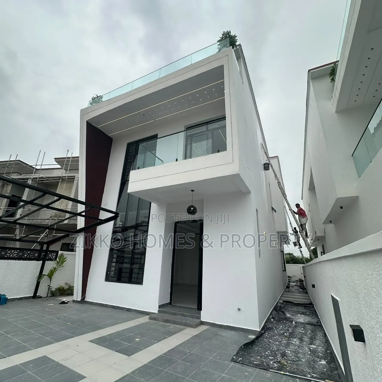 5bdrm Duplex in Sangotedo for sale in Sangotedo