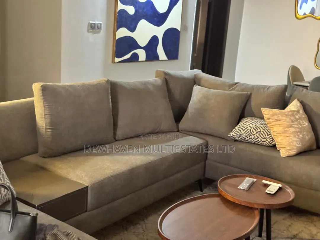 Furnished 3bdrm Apartment in Raymond Estate, Ketu-Alapere for sale in Ketu-Alapere