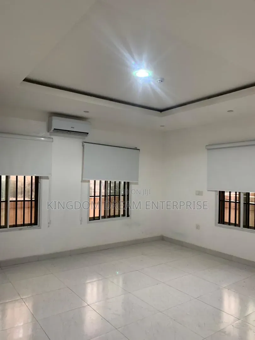 2bdrm Apartment in Victoria Island, Ahmadu Bello Way for rent in Ahmadu Bello Way