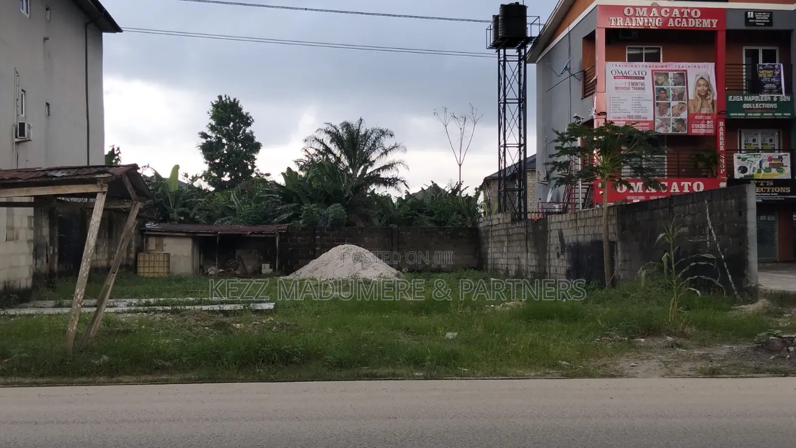 To Let : 1 Plot Major Rumuola Road, Ph in Rumuola