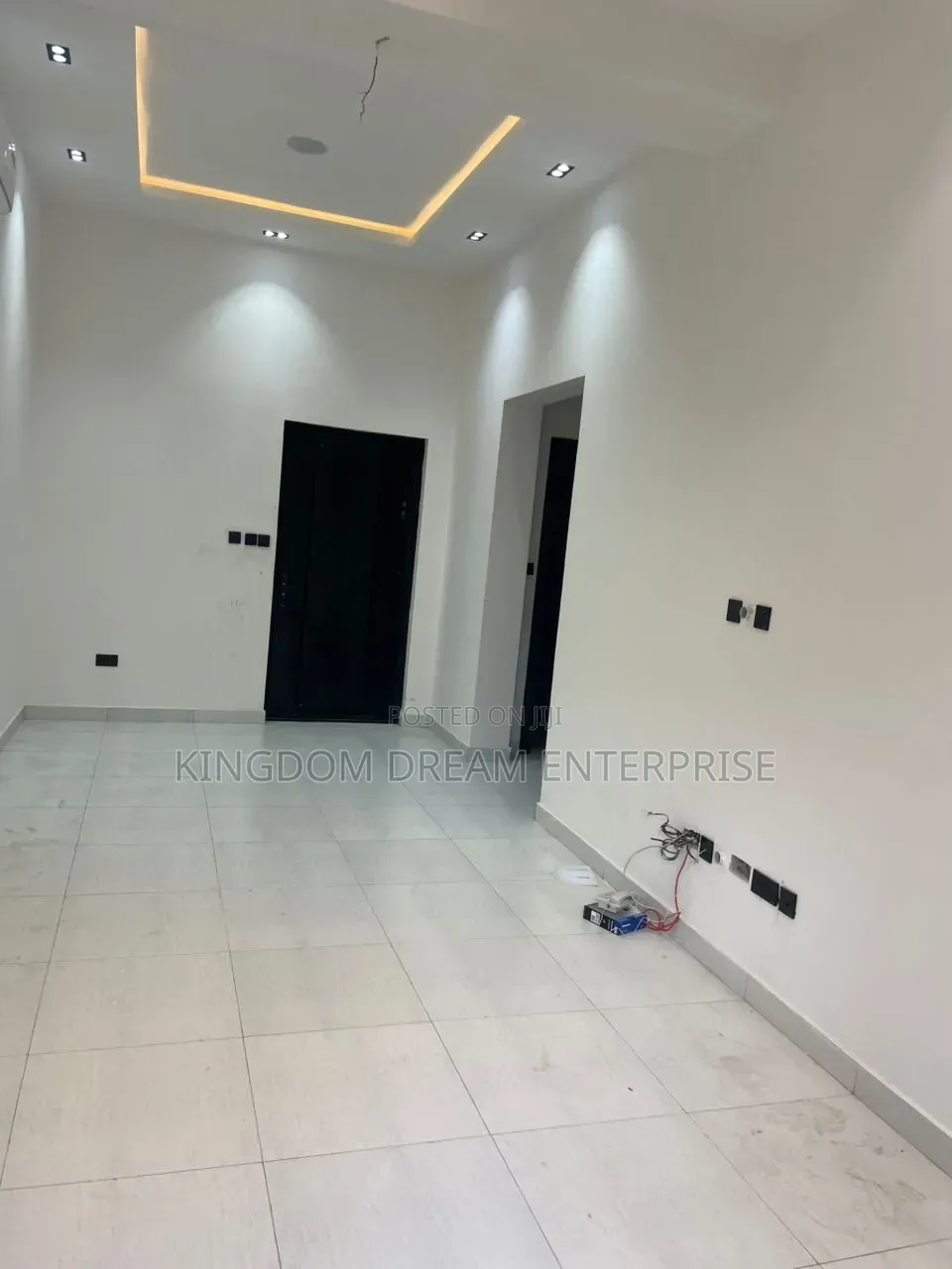 2bdrm Apartment in Lekki Phase 1 Lagos for rent in Lekki Phase 1