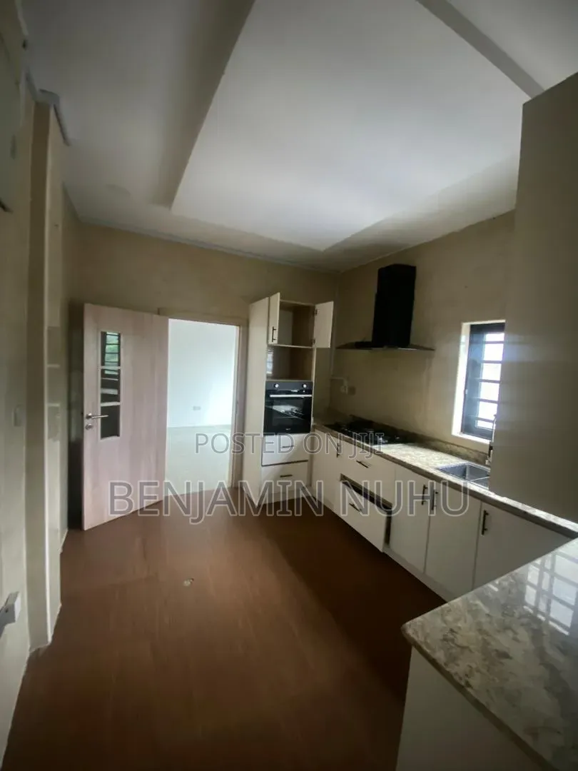4bdrm Townhouse / Terrace for rent in Victoria Island Extension