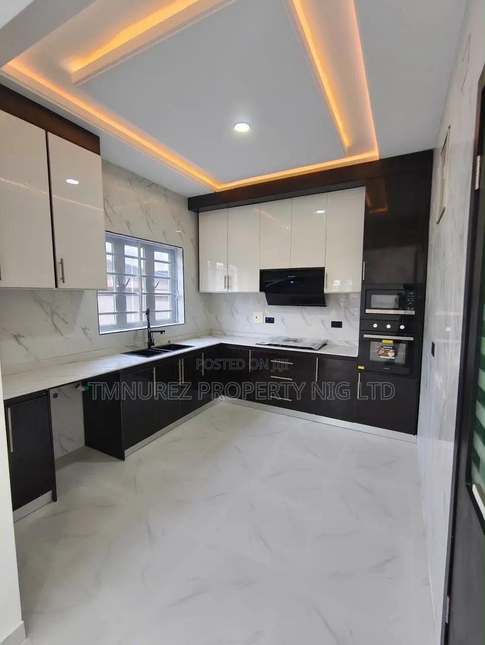 4bdrm Duplex in Ikeja for sale in Ikeja