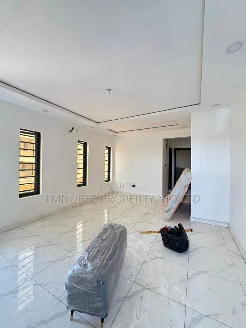 2bdrm Apartment in Gbagada for sale in Gbagada