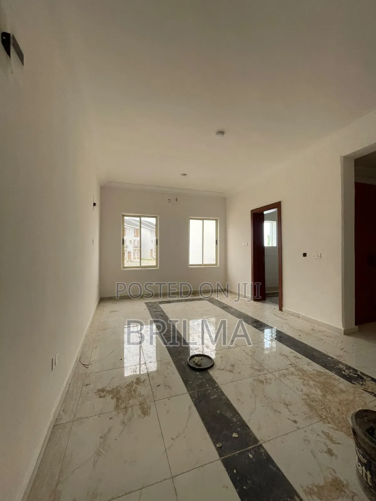 4bdrm Duplex in Durumi for sale in Durumi