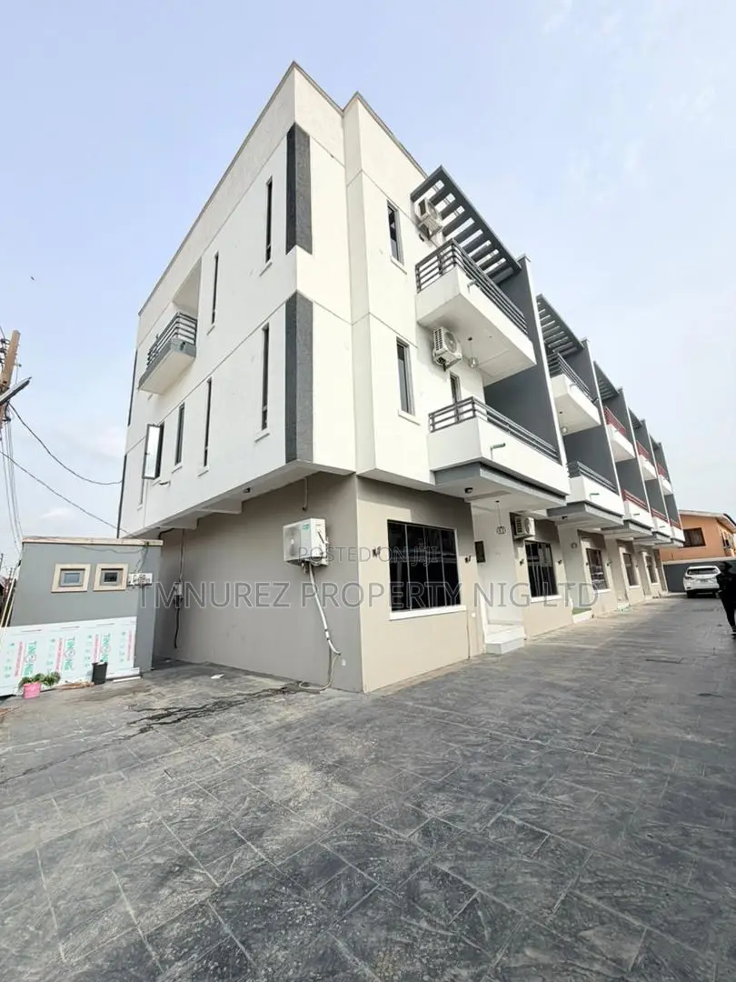 4bdrm Duplex in Magodo for sale in Magodo