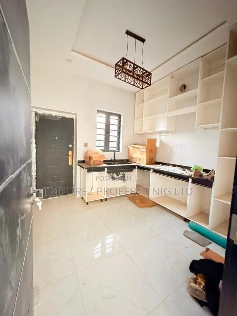 4bdrm Duplex in Magodo for sale in Magodo