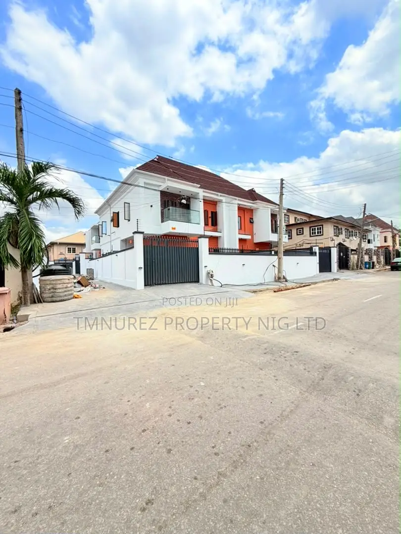 4bdrm Duplex in Magodo for sale in Magodo