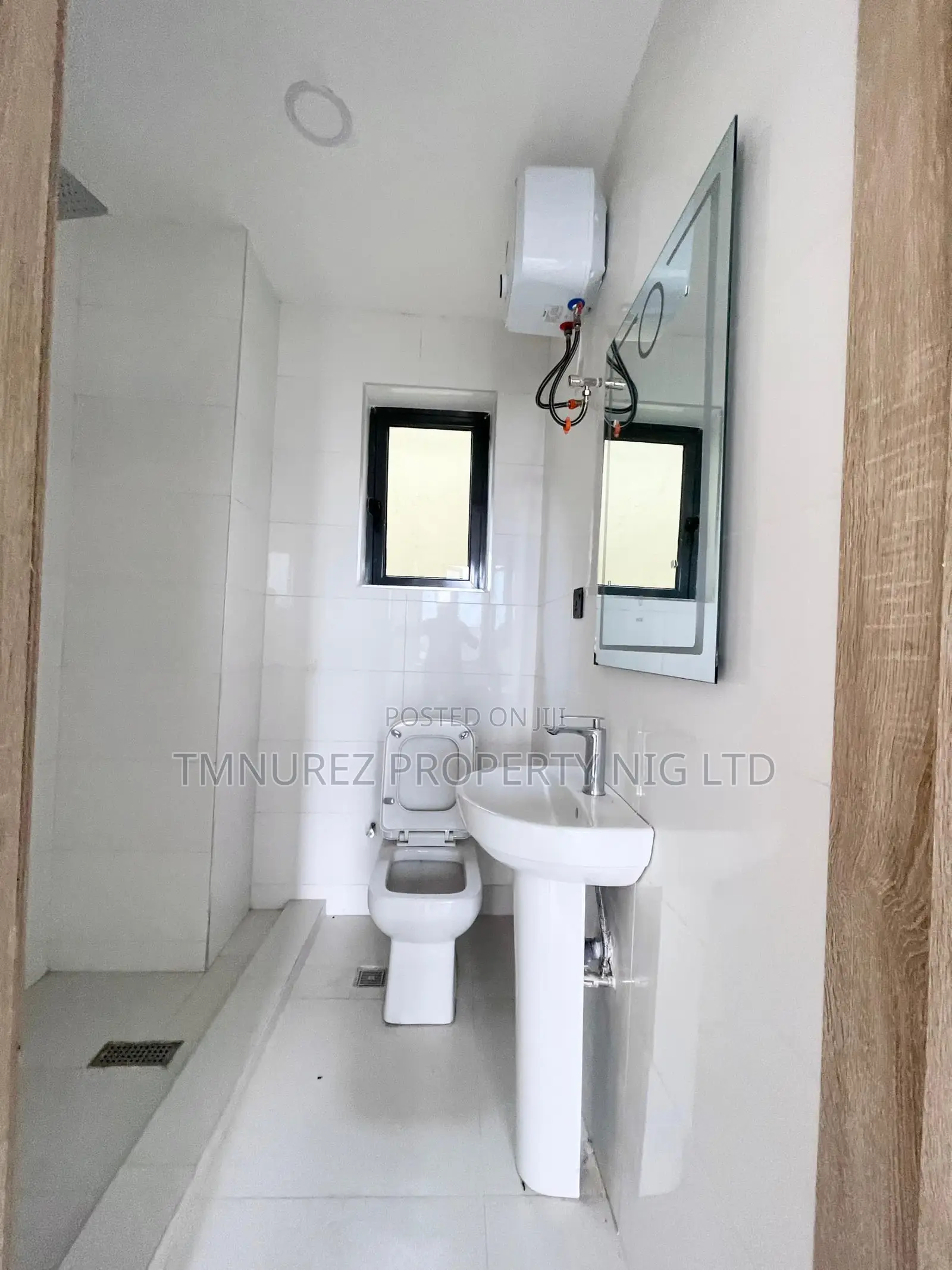4bdrm Duplex in Magodo for sale in Magodo
