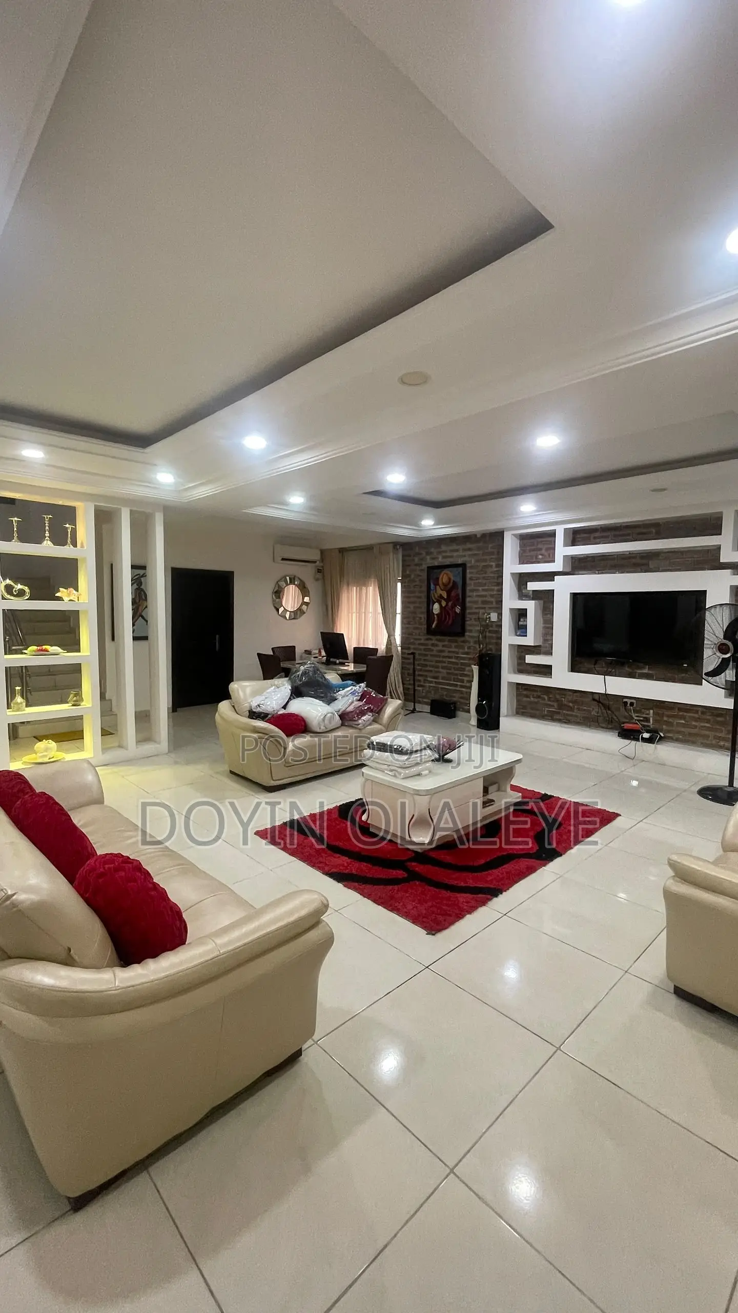 4bdrm Duplex in Chevron for sale in Chevron