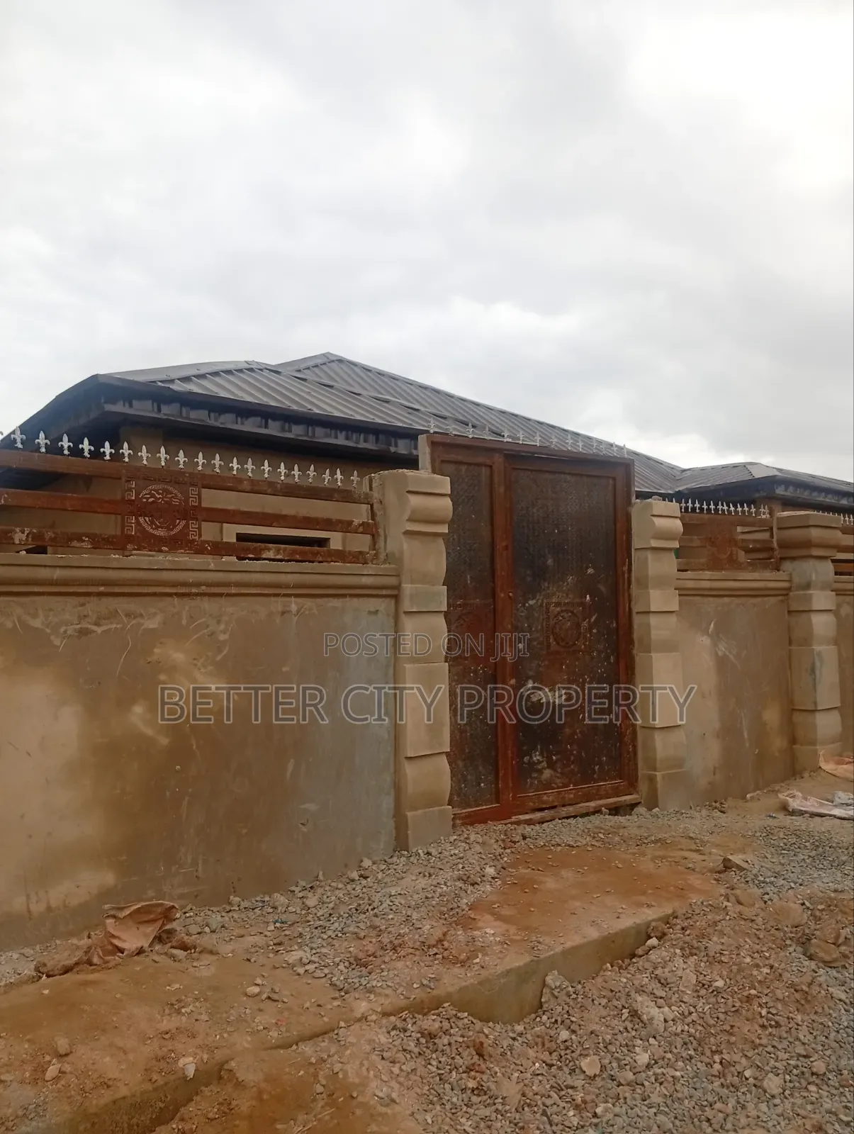 Studio Apartment in In Serene Street At for rent in Dopemu