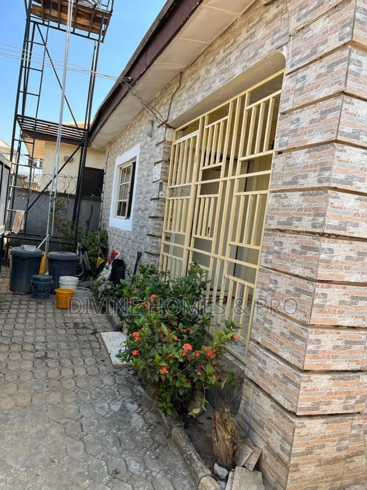 3bdrm Bungalow in Dawaki for sale in Dawaki