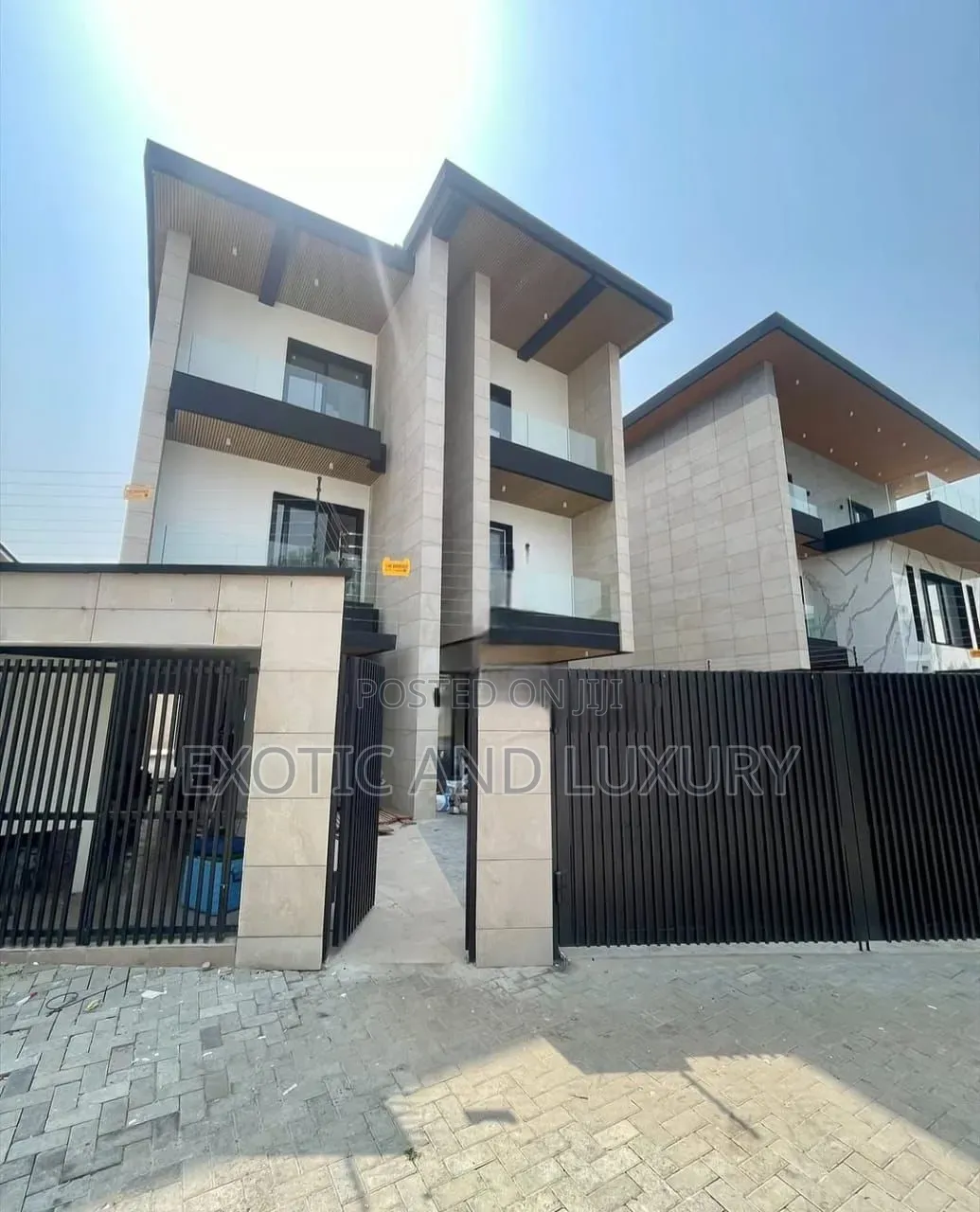 5bdrm Duplex in Ikoyi, Banana Island for sale in Banana Island