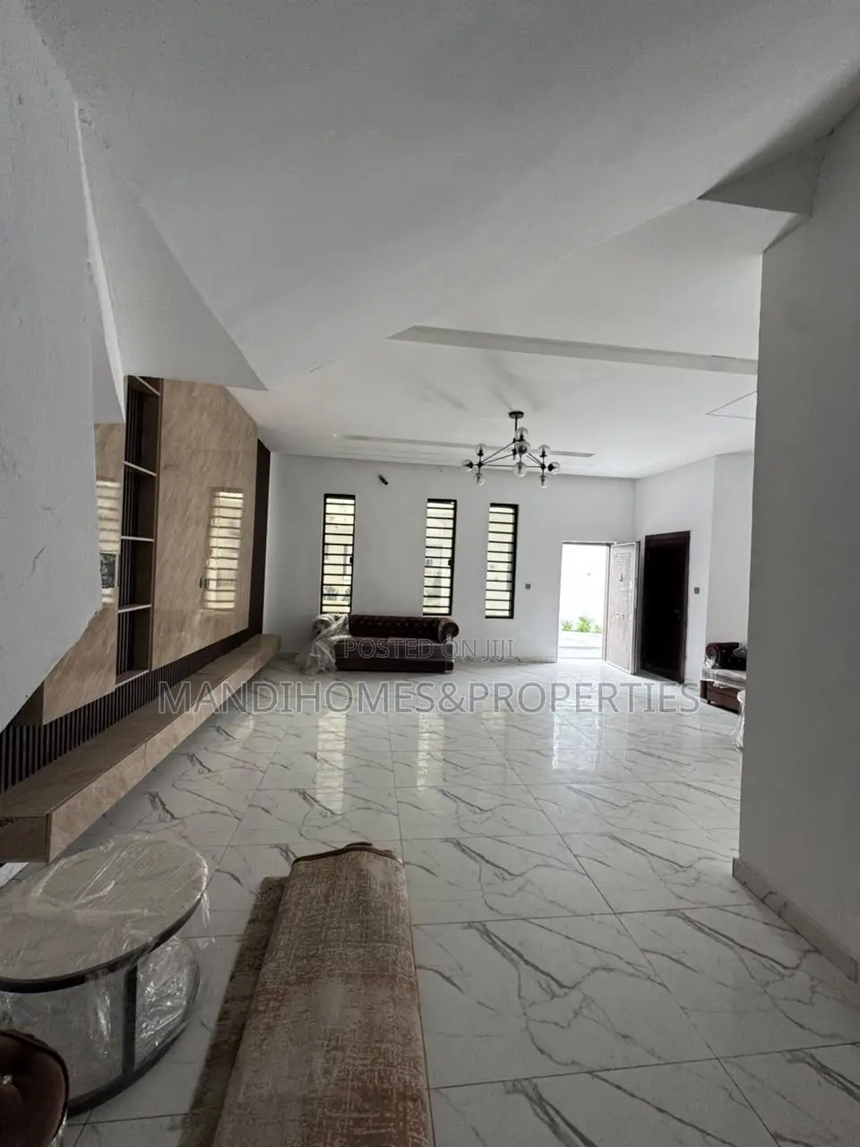 4bdrm Duplex in Lekki for sale in Lekki