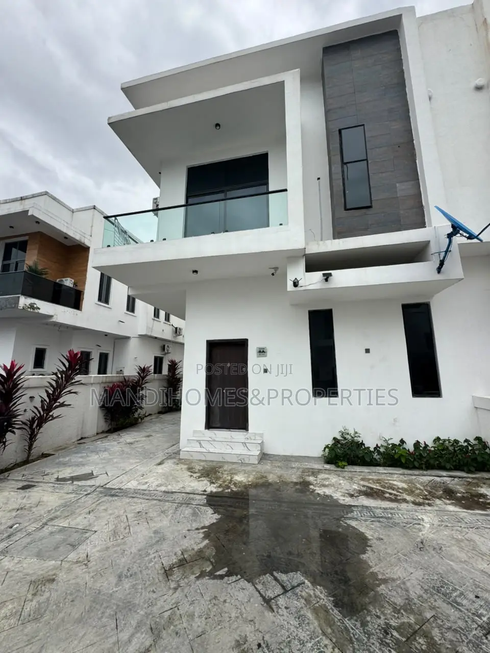 4bdrm Duplex in Lekki for sale in Lekki