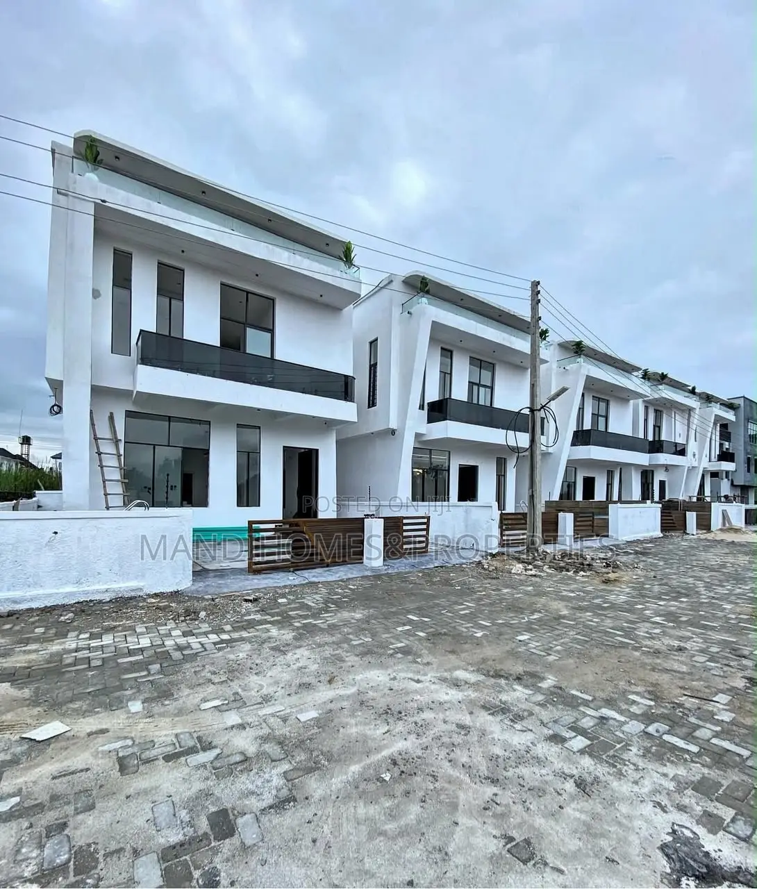 4bdrm Duplex in Ajah for sale in Ajah