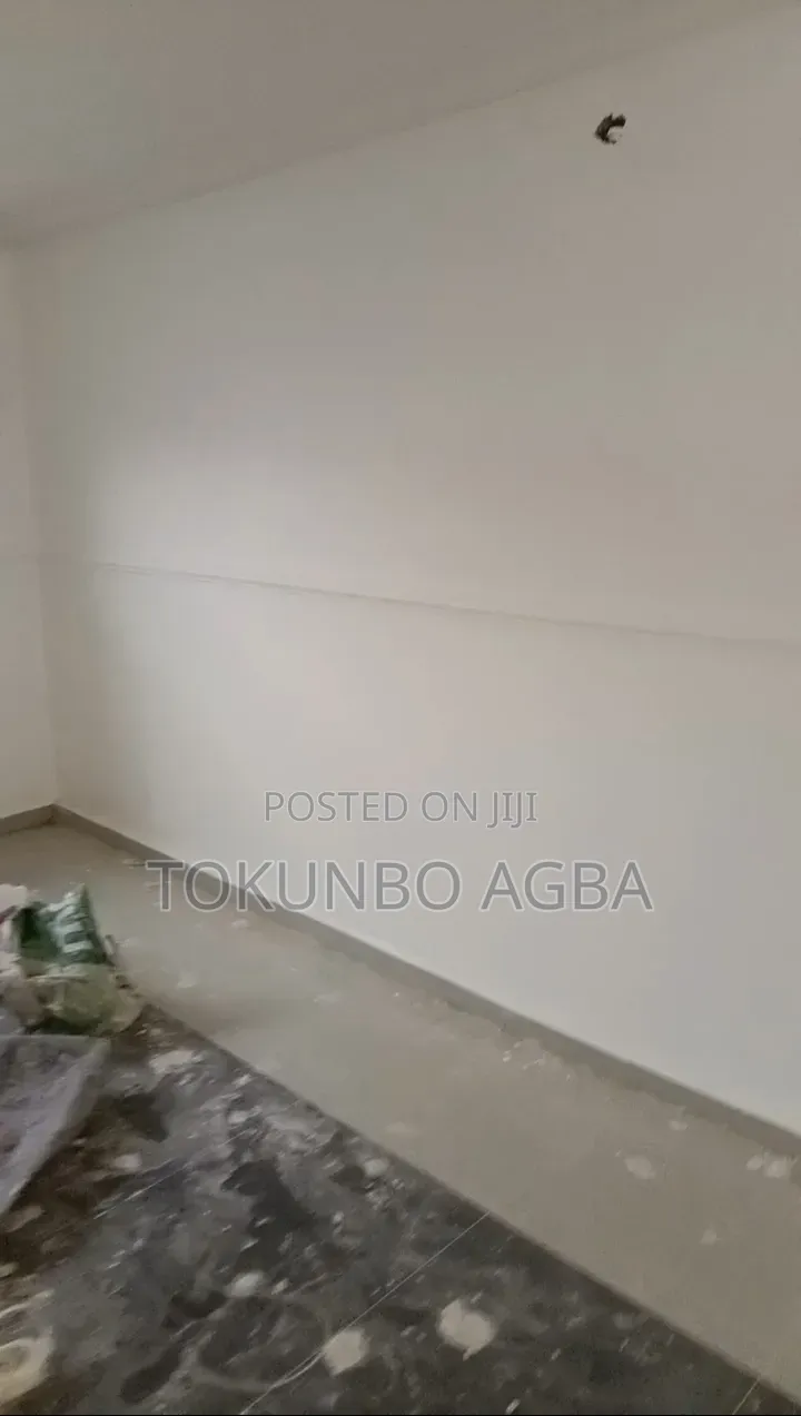1bdrm Bungalow in Aso Estate( Behind), Lugbe District for sale in Lugbe District