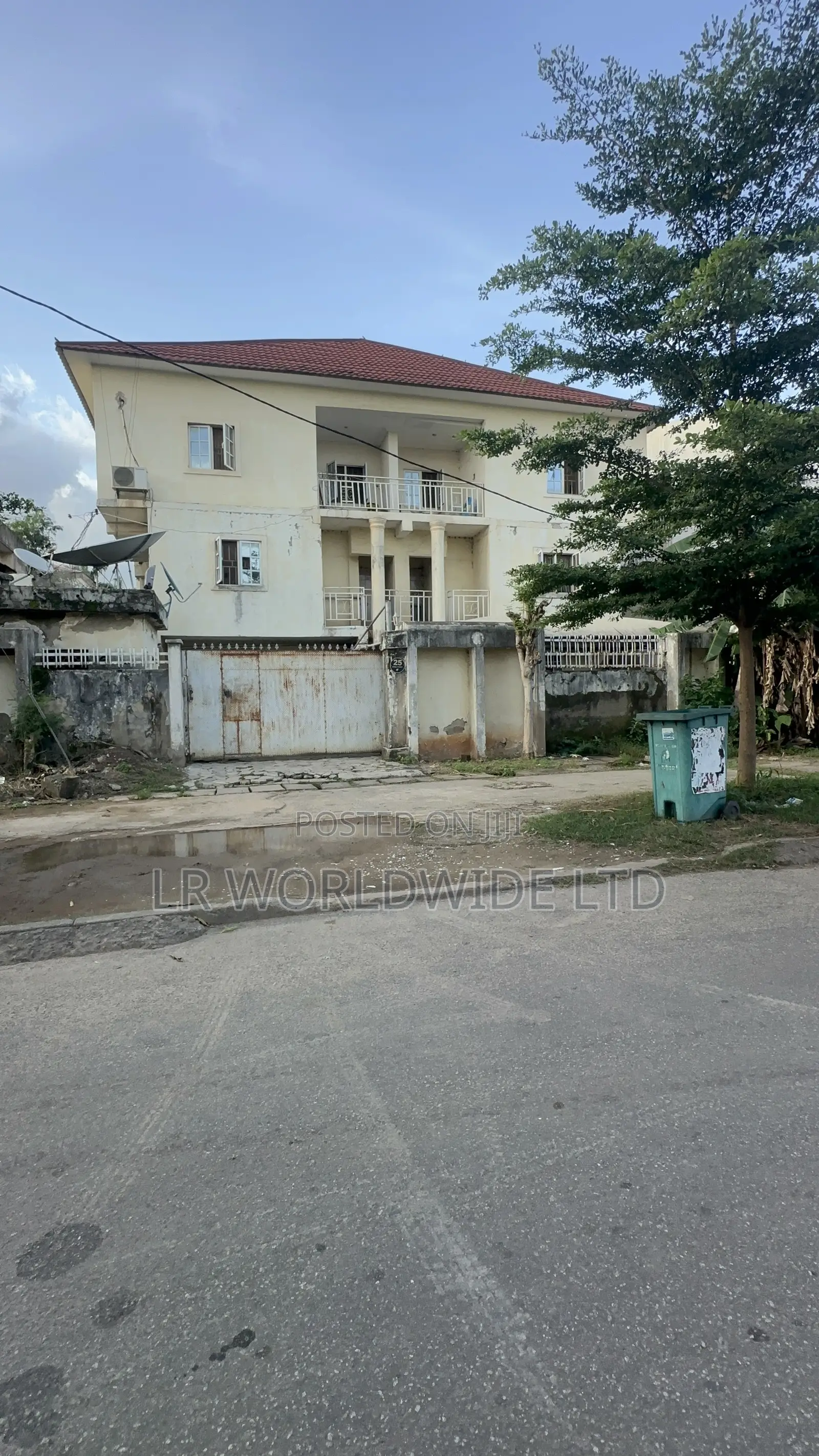 7bdrm Duplex in Garki for sale in Garki