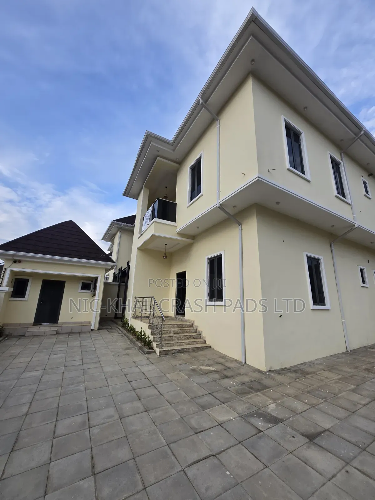 4bdrm Duplex in Galadimawa for sale in Galadimawa