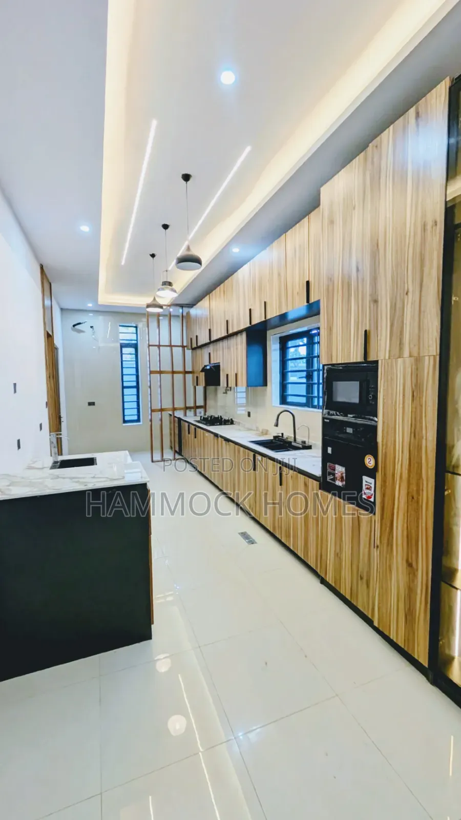 5bdrm Duplex in Okebadan Estate, Akobo for sale in Akobo