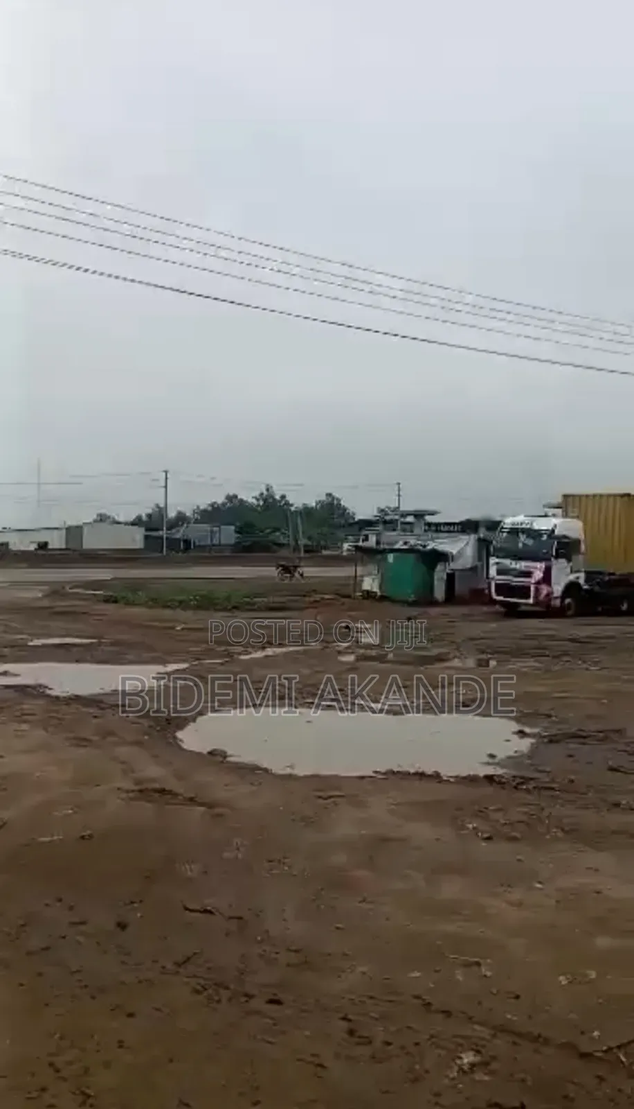 37 Acres of Land Facing Lagos–Ibadan Expressway in Obafemi-Owode
