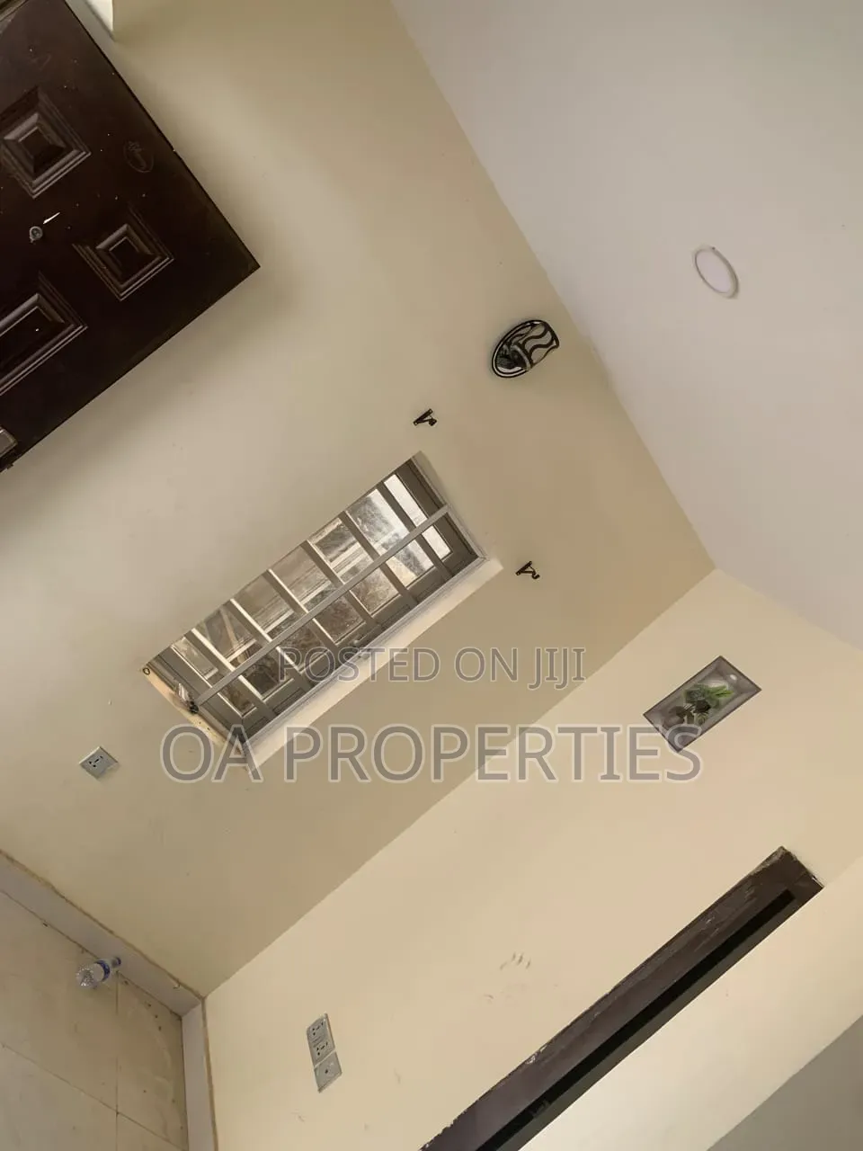 3bdrm Bungalow in Ajao Expr, Off for rent in Ibadan