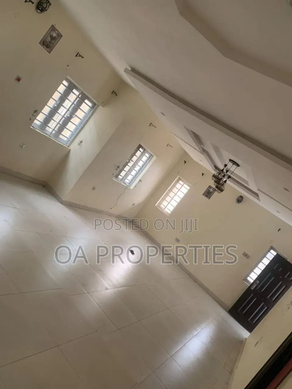 3bdrm Bungalow in Ajao Expr, Off for rent in Ibadan