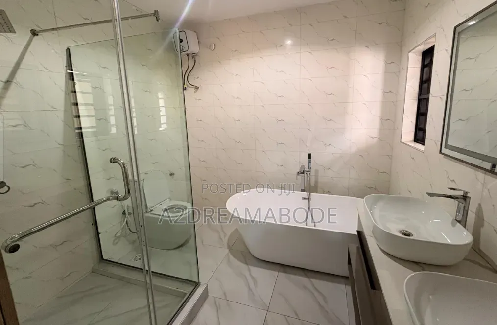 Furnished 4bdrm Duplex in Ogudu for sale in Ogudu GRA