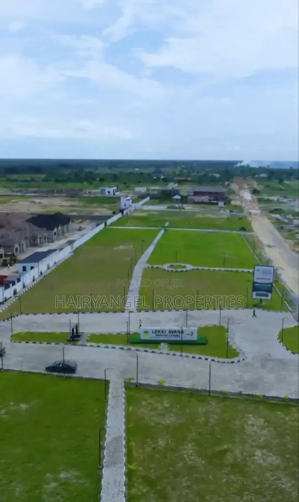 Own a Unit Off Plan 3bed Bungalow With 5m Deposit Off Lekki-Epe Lagos in Elerangbe