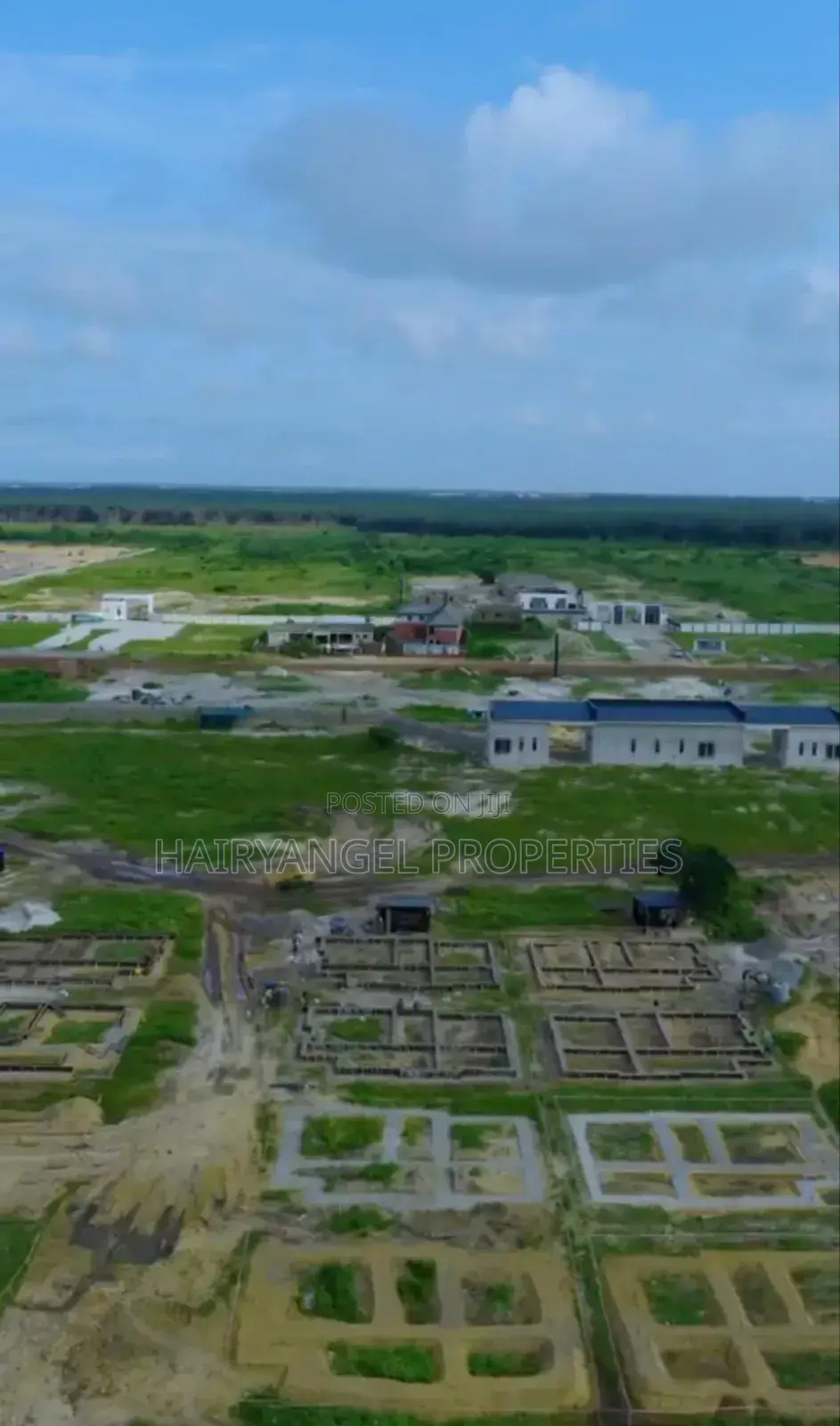 Own a Unit Off Plan 3bed Bungalow With 5m Deposit Off Lekki-Epe Lagos in Elerangbe
